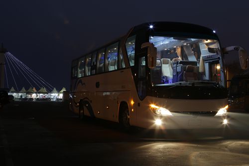 春节旅游订制概念走俏 宇通云端旅行舱打造客车订制级服务