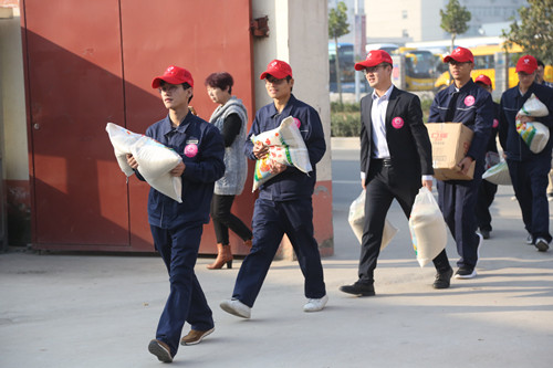 九九重阳，宇通为两千多位老人、三万余名员工长辈送“大礼”