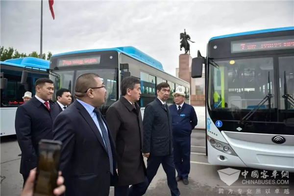 为中国制造“提气”! 宇通T7实力护航乌兹别克斯坦上合峰会