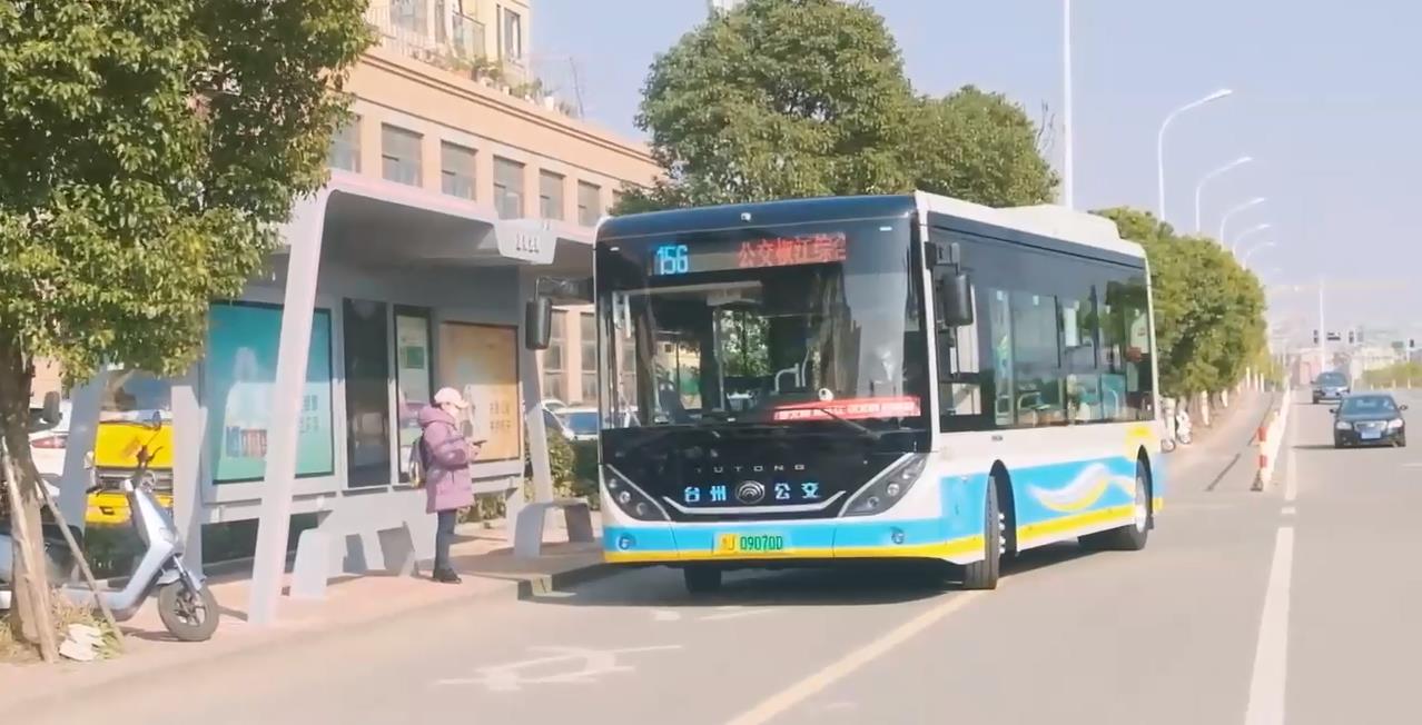 惠州首个智能驾驶公交线路运营开跑，带你率先体验未来出行